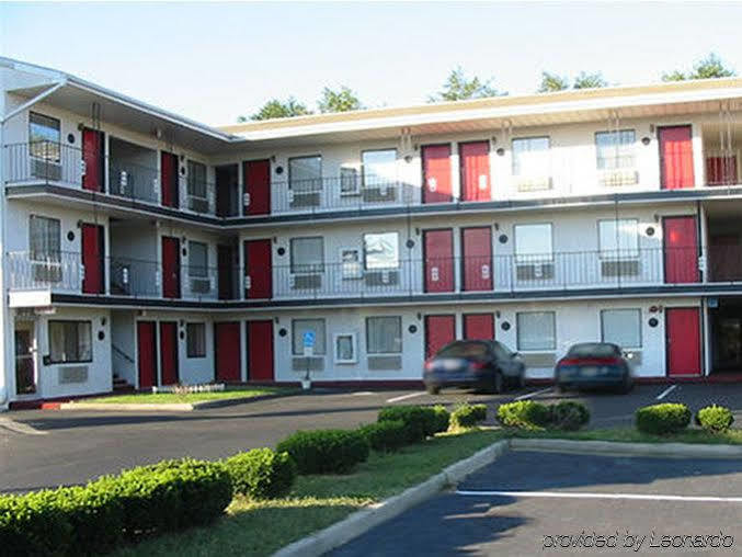 Red Carpet Inn Williamstown Kültér fotó