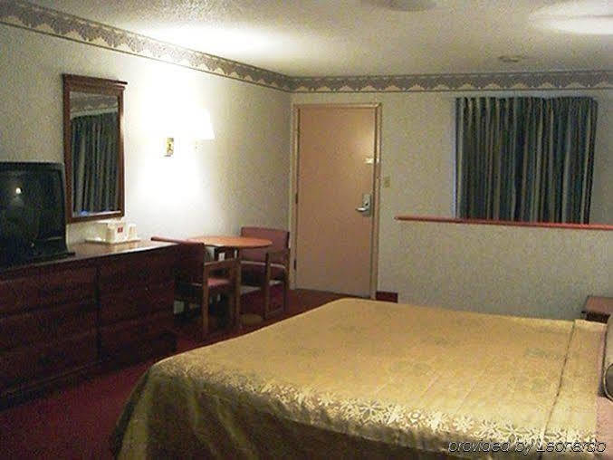 Red Carpet Inn Williamstown Szoba fotó